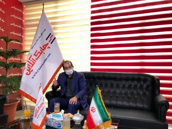 نمایندگان شبکه فروش صنعت بیمه تنبلی حرفهای دارند