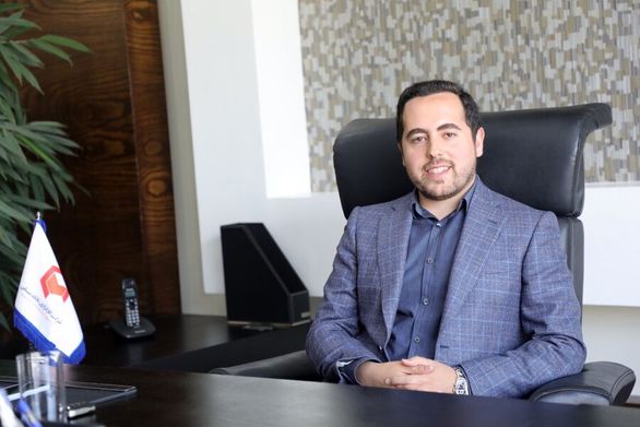 تازهواردان به بازار بورس با هیجان پدیده صف نشینی را ایجاد میکنند