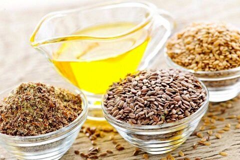 آفتابگردان، گردو و بادام حاوی اسیدهای چرب ضروری برای بدن انسان هستند