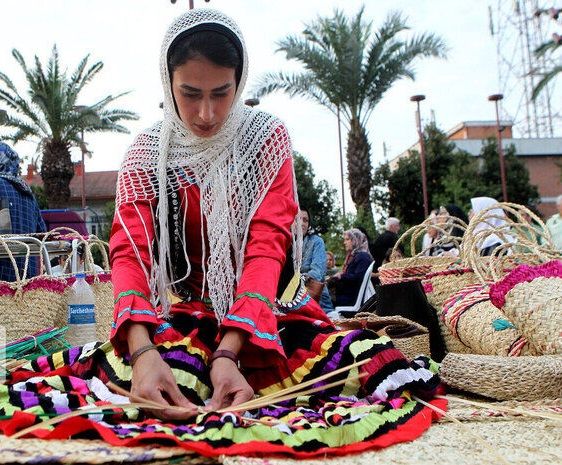 بیش از ۱۱۰۰ میلیارد تومان تسهیلات به فعالان صنایعدستی اعطا میشود