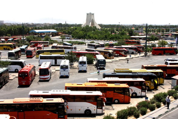بعضی از شرکتها، بیمه نامه شخص ثالث را برای اتوبوس صادر نمیکنند