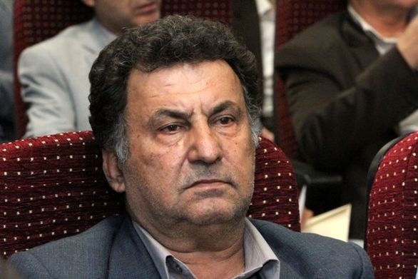 شرکتهای بیمهای ازکارگاههای تولیدی فراری هستند/ کارگران چندین اتحادیه فاقد بیمه نامه تکمیل درمان هستند