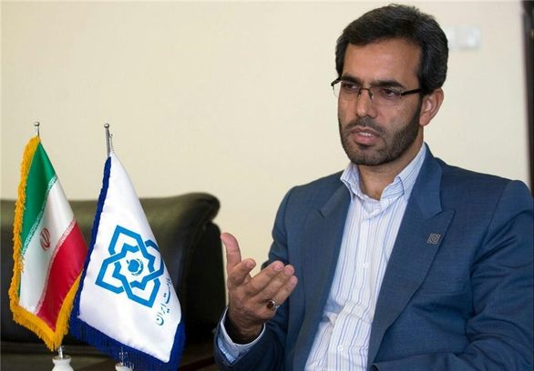 سه دهک پایین جامعه دفترچه بیمه رایگان دریافت میکنند