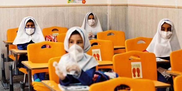 دانشآموزان درصورت ابتلا به کرونا ۶ میلیون تومان هزینه درمان دریافت میکنند