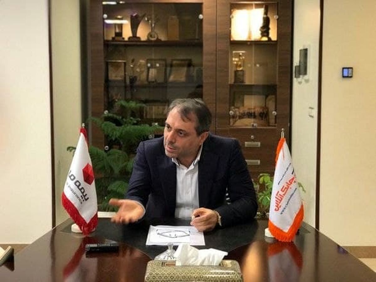 بهاری فر،رئیس هیات رئیسه سندیکای بیمه گران ایران شد