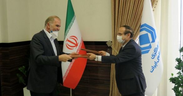 تفاهمنامه همکاری صنعت بیمه و انجمن بهرهوری ایران به امضا رسید