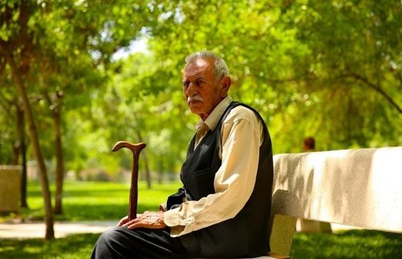 سوابق بیمهای بازنشستگان مشاغل سخت و زیانآور درمتناسب سازی اعمال میشود