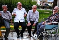 بازنشستگان تأمین اجتماعی در انتظار اعمال افزایش حقوق
