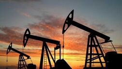 صعود قیمت نفت مهارناپذیر ماند