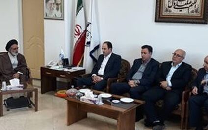 مرکز خدمات حوزه‌های علمیه از بیمه آسیا تقدیر کرد