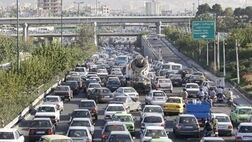 ترافیک در برخی از معابر و بزرگراه‌های تهران پرحجم و سنگین است
