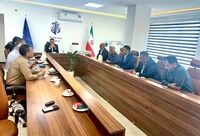 نشست مشترک بیمه ایران و مسئولان بندرلنگه برای بررسی و تقویت پوشش‌های بیمه‌ای شناورها و فعالان حوزه دریایی

