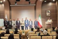 درخشش شبکه فروش بیمه ایران در سمنان؛ برترین نمایندگان ۱۴۰۴ استان معرفی شدند