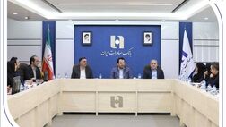 اقناع و پاسخگویی شفاف و صادقانه به افکار عمومی از وظایف روابط‌عمومی‌ است
