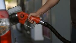 تحلیل یک عضو کمیسیون انرژی درباره قیمت بنزین
