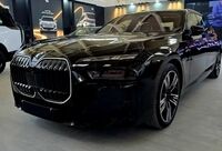  لوکس‌ترین خودرو بازار ایران رونمایی شد + عکس
	