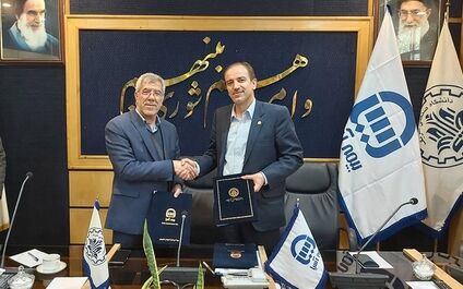 بیمه آسیا و دانشگاه صنعتی شریف تفاهم‌نامه همکاری امضا کردند
