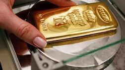 طلای جهانی به رکورد قبلی نزدیک شد